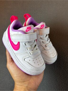 Nike Court Borough Low 2 Girls White Pink Shoes Size 5C